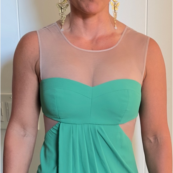 BCBGMaxAzaria Kelly Green Nude Mesh Insert Drape Front Sleeveless Mini -Sz 0 - Picture 8 of 16